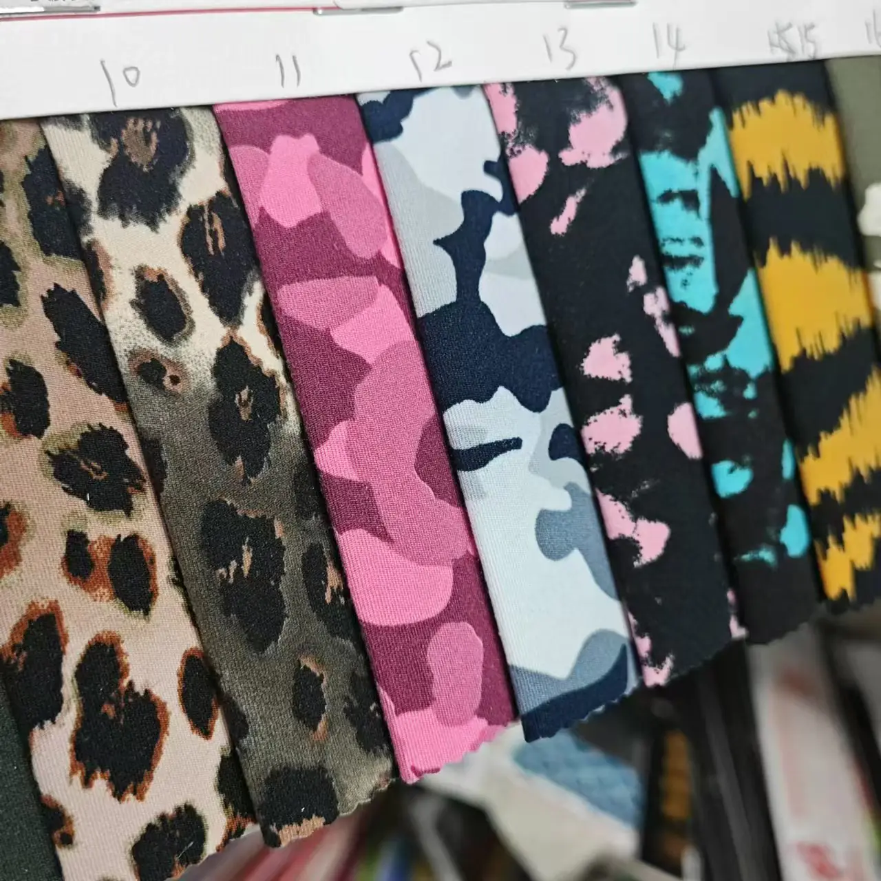Customized bikini swimsuit fabric selection