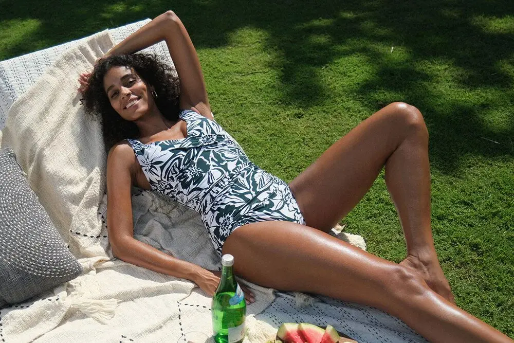 Develop Effective Tummy Control One-Piece Swimsuits