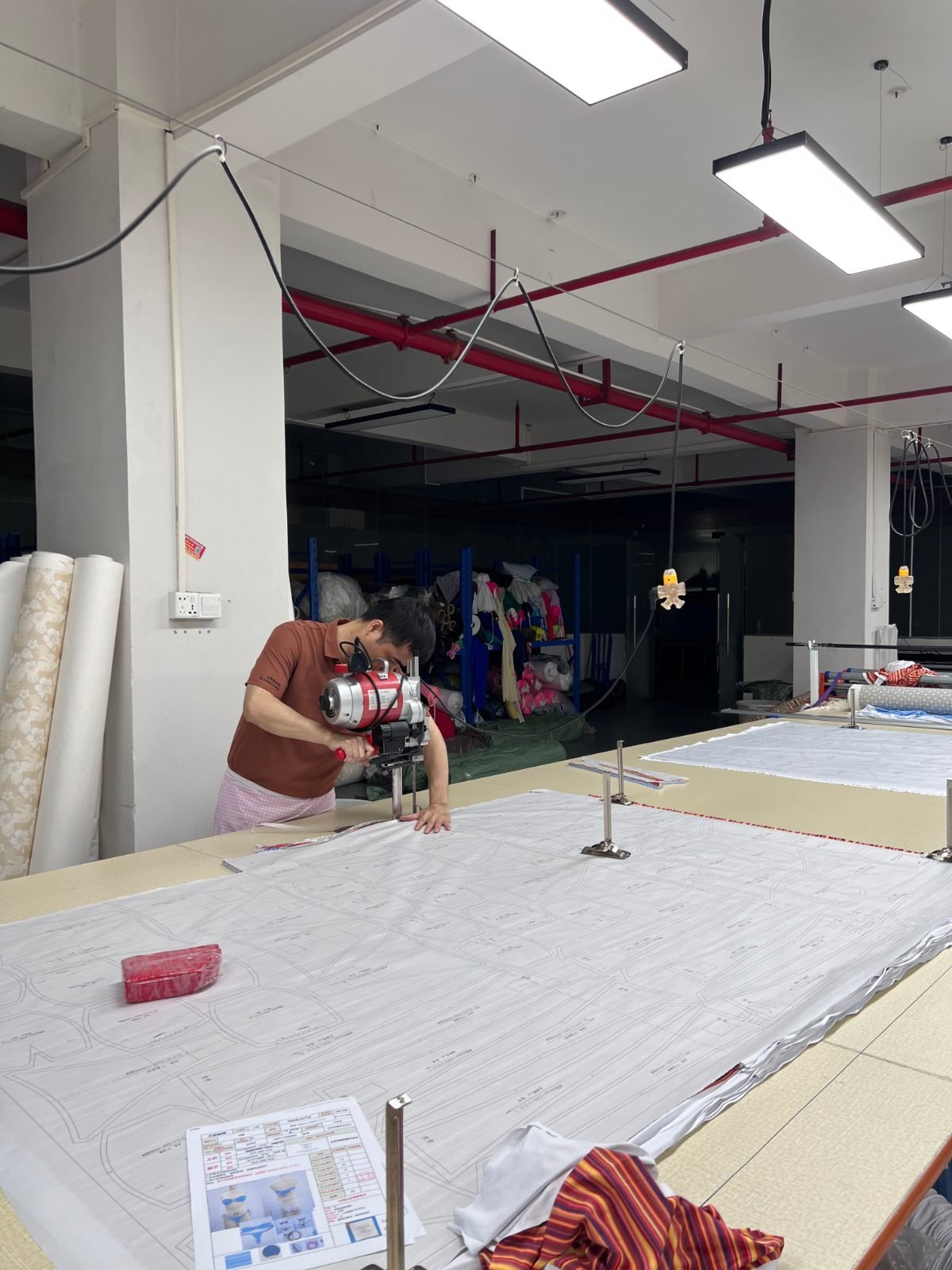 Joysportwear — The process of integrating recyclable materials into the existing packaging system.