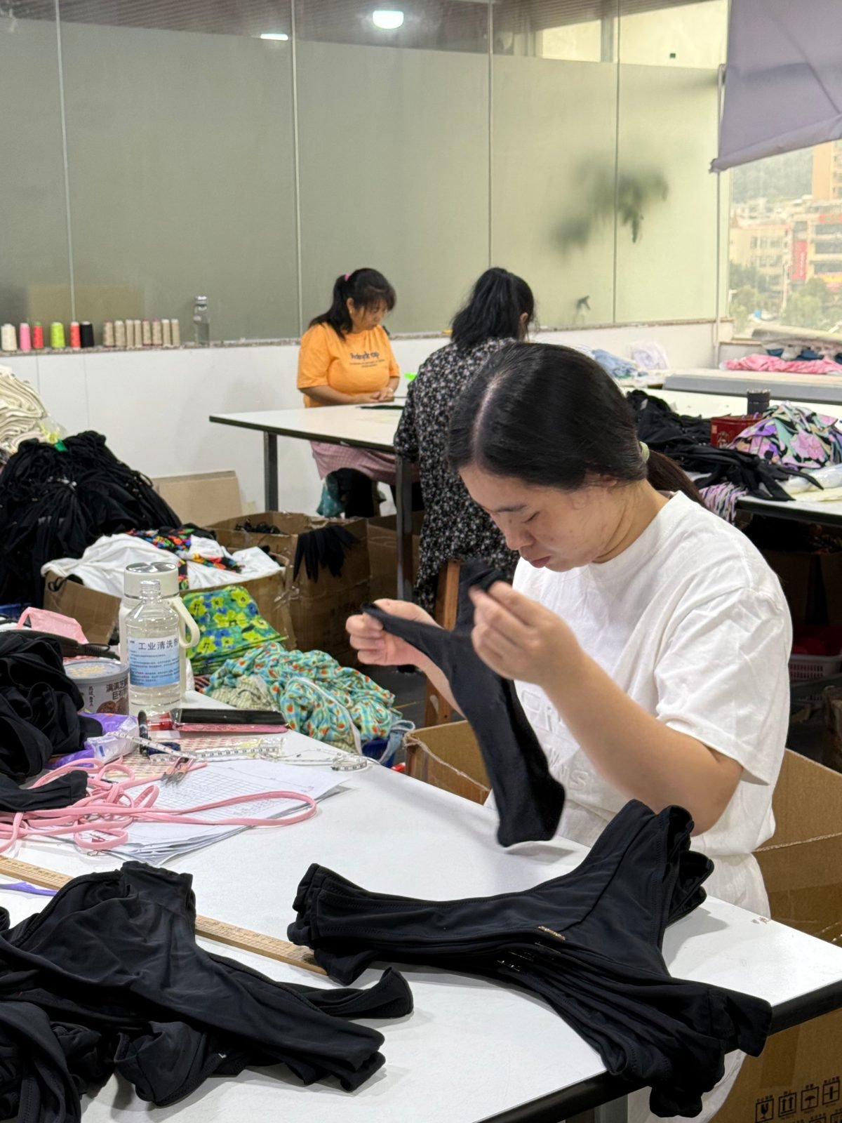 Joysportwear — Choosing the Right Custom Swimwear Manufacturer in China